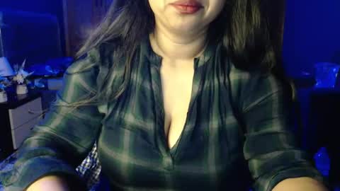 Dua online show from 04.18.26