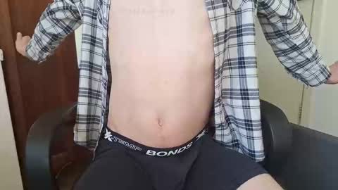 Snapshot of dukeatredies chatting on 09.28.25 dukeatredies online show from 09.28.25