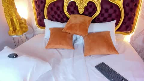 Lucy online show from 11.12.25