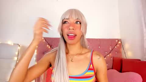 Dulce online show from 12.04.25