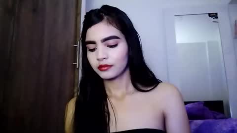Snapshot of dulce_lucero chatting on 01.31.25 dulce_lucero online show from 01.31.25