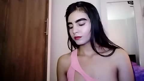 Snapshot of dulce_lucero chatting on 02.17.25 dulce_lucero online show from 02.17.25