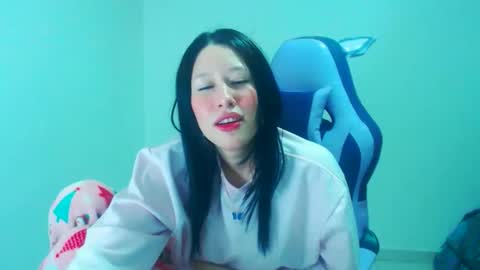 dulce_mauren online show from 11.27.25