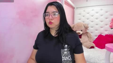 Dulce  online show from 10.14.25