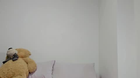 Snapshot of dulce_roberts_ chatting on 02.18.25 Dulce  online show from 02.18.25