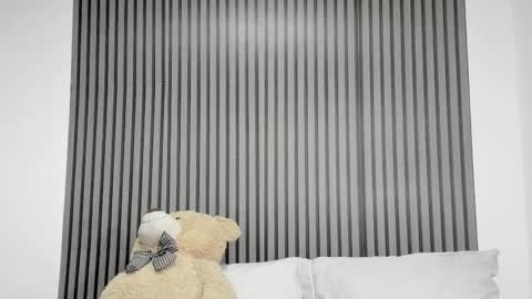 Snapshot of dulce_roberts_ chatting on 10.03.25 Dulce  online show from 10.03.25