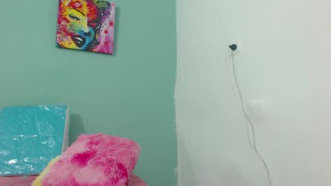 Snapshot of dulce_sexy21 chatting on 12.21.24 dulce_sexy21 online show from 12.21.24