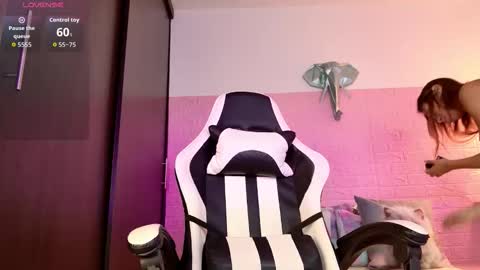 dulce_stormy online show from 02.12.26