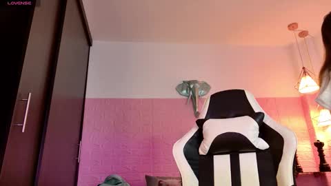 dulce_stormy online show from 02.19.26