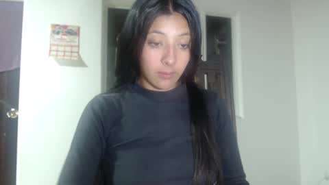 dulceisabellax online show from 02.05.25