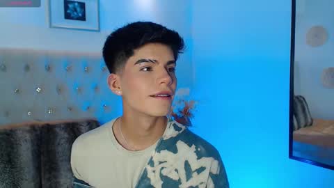 Snapshot of dulcey_ chatting on 10.01.25 Dulcey online show from 10.01.25