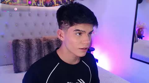 Snapshot of dulcey_ chatting on 10.14.25 Dulcey online show from 10.14.25