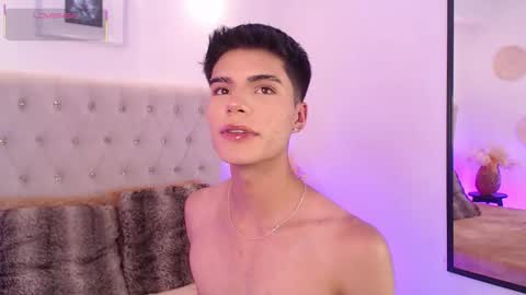 Snapshot of dulcey_ chatting on 12.04.25 Dulcey online show from 12.04.25