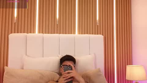 Dulcey online show from 03.18.26