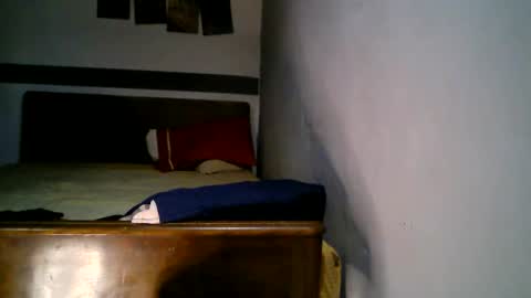 Snapshot of dumout33 chatting on 02.13.25 Sergio online show from 02.13.25