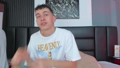 Snapshot of duolust chatting on 09.13.25 Thomas and Noah online show from 09.13.25