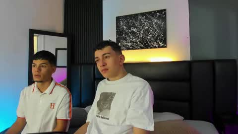 Snapshot of duolust chatting on 09.14.25 Thomas and Noah online show from 09.14.25