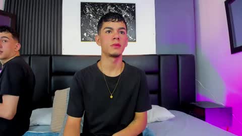 Snapshot of duolust chatting on 09.16.25 Thomas and Noah online show from 09.16.25