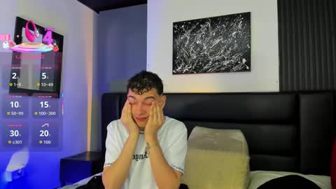 Snapshot of duolust chatting on 10.29.25 Thomas and Noah online show from 10.29.25