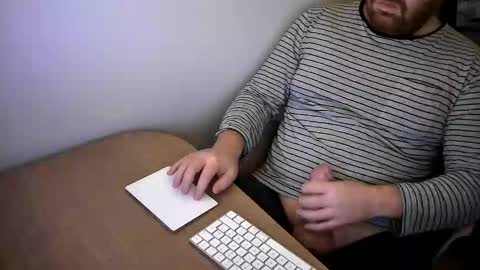 FloFrenchCurv288 online show from 01.12.26