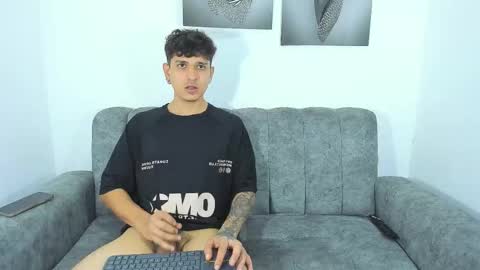 Nicolle y Julian online show from 03.06.26