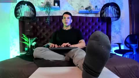 Dustin Sonne online show from 04.22.26