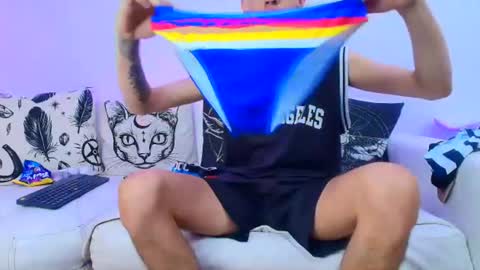 Dustin Dollin online show from 06.12.26
