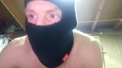 Snapshot of dutchnicolasmaria chatting on 12.01.25 Nicolaas online show from 12.01.25