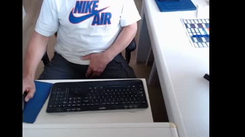 dutchpornking2 online show from 07.04.26