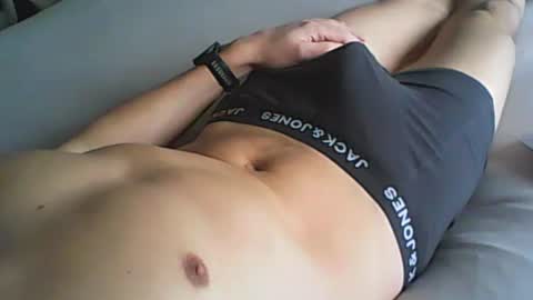 Snapshot of dutchtommy28 chatting on 02.12.26 Tommy online show from 02.12.26