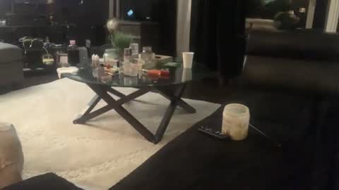 Delilah  Papi online show from 06.21.26
