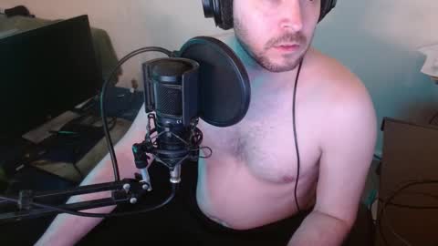 Snapshot of dwmat chatting on 12.06.24 dwmat online show from 12.06.24