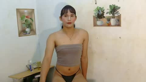 Snapshot of dy_namite chatting on 07.21.26 dy_namite online show from 07.21.26