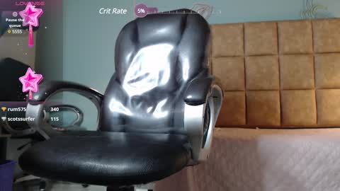 Snapshot of dyla_n18_ chatting on 01.26.25 dyla_n18_ online show from 01.26.25