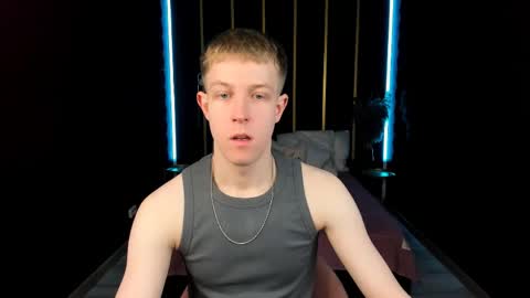 Snapshot of dylan_norton chatting on 05.11.26 Dylan online show from 05.11.26