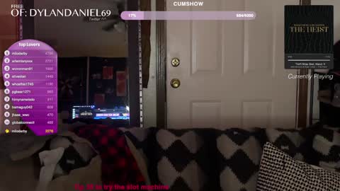 Snapshot of dylandaniel69 chatting on 12.04.24 Dylan Daniel 7.8 online show from 12.04.24