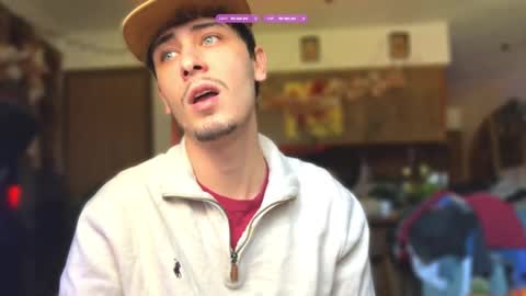 Snapshot of dylandaniel69 chatting on 10.09.25 Dylan Daniel 7.8 online show from 10.09.25