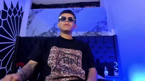 Snapshot of dylanroyce_ chatting on 03.12.26 dylanroyce_ online show from 03.12.26