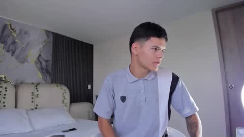 Snapshot of dylanroyce_ chatting on 03.15.26 dylanroyce_ online show from 03.15.26