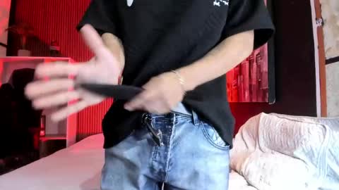 Snapshot of dylanroyce_ chatting on 04.03.26 dylanroyce_ online show from 04.03.26