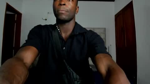Snapshot of dylantaylor_1 chatting on 04.12.26 Dylan Taylor online show from 04.12.26