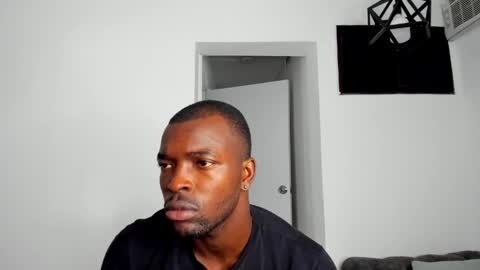 Snapshot of dylantaylor_1 chatting on 04.22.26 Dylan Taylor online show from 04.22.26