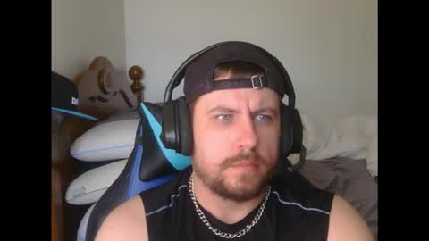 dylboi47 online show from 10.19.25