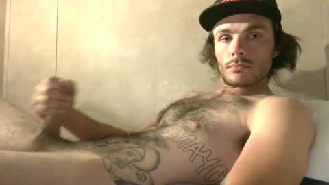 Snapshot of dylp400 chatting on 12.08.24 dylp400 online show from 12.08.24