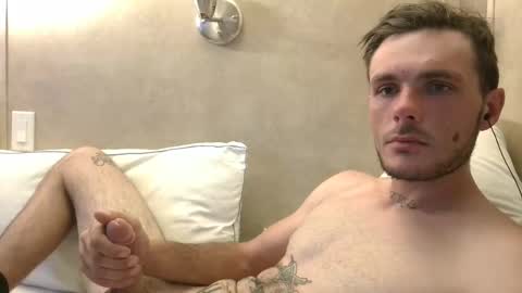 Snapshot of dylp400 chatting on 01.15.25 dylp400 online show from 01.15.25