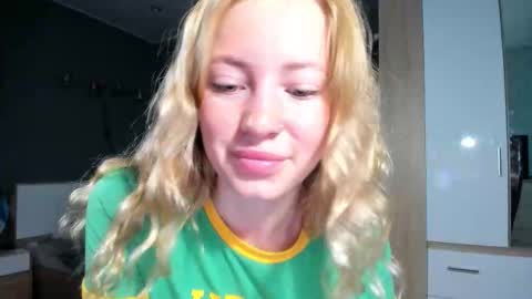 fansly - yourbestbaby online show from 09.09.25