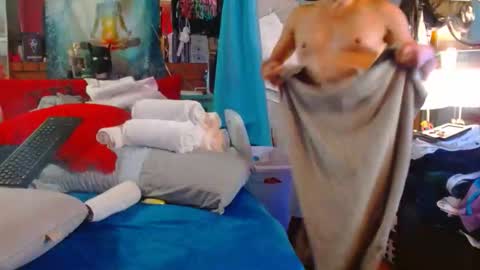 eastbayboy57 online show from 01.19.26