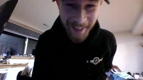 eastey891 online show from 02.05.25