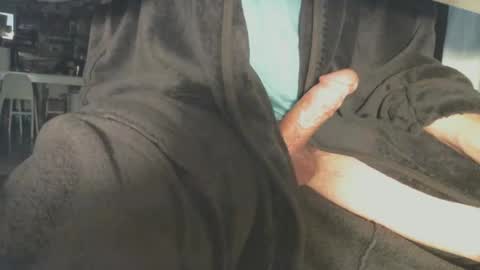 Snapshot of eatsomecum chatting on 03.09.26 Eatshizjizz online show from 03.09.26