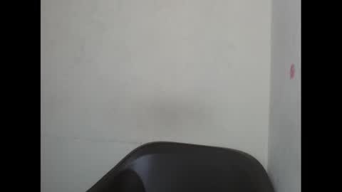 Snapshot of eatuupx chatting on 12.19.24 eatuupx online show from 12.19.24